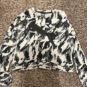 Cropped puma crewneck